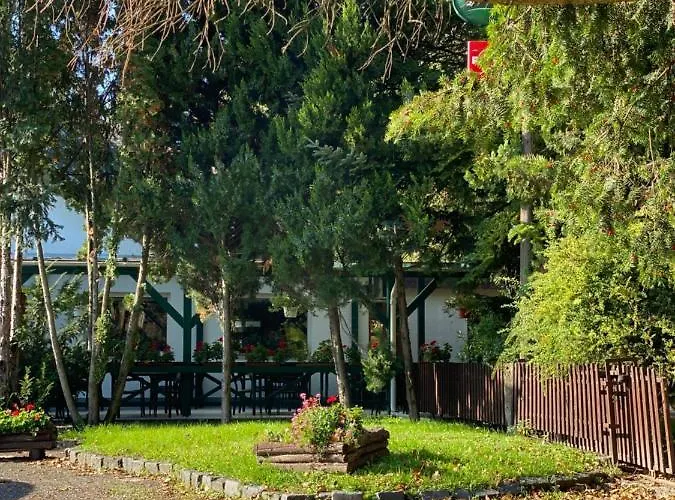 Alojamento de Acomodação e Pequeno-almoço A Bicske