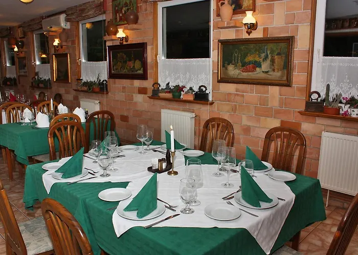 Alojamento de Acomodação e Pequeno-almoço A 3*